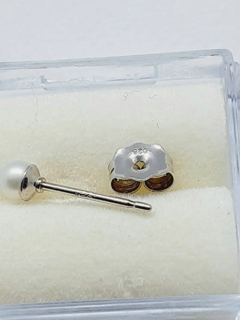 NEW 925 Minimalist sterling silver and faux pearl post earrings